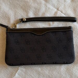 Dooney & Bourke Black Wristlet Clutch